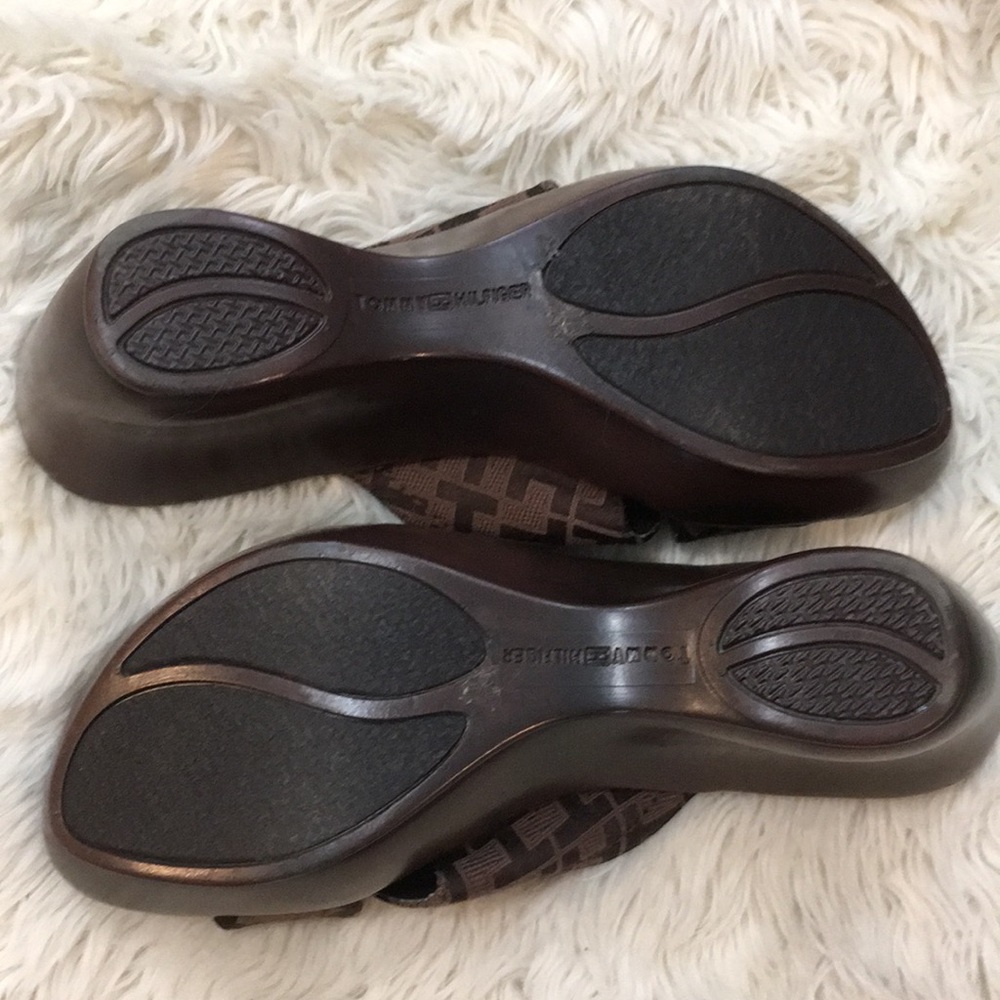 TOMMY HILFIGER heels, size 6 - Picture 3 of 6